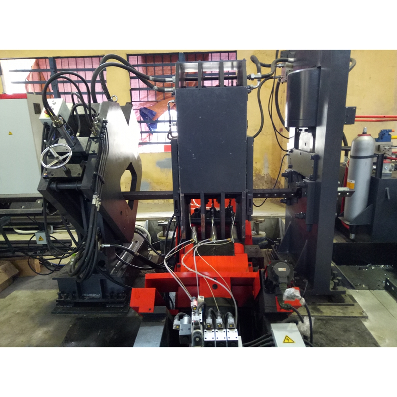 Máquina de perforación de acero de ángulo CNC